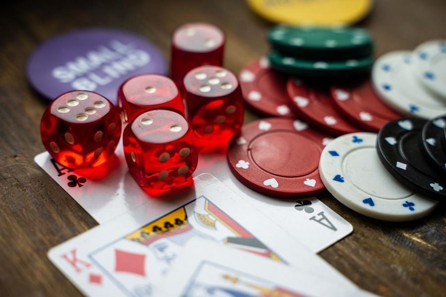 Errores comunes en el poker - -