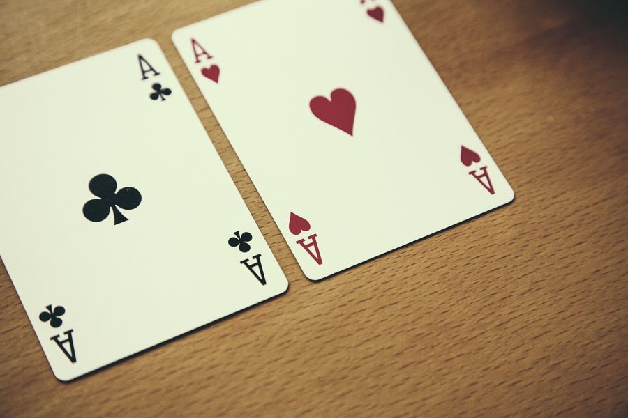 Guia Sobre Como Jugar A La Variedad De Poker Del Texas Holdem - -